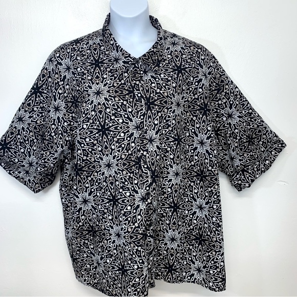 Catherines Blouse Top Woman 4X  Linen Cotton Button Up Black Abstract Print - Picture 1 of 9